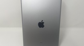 Good
													Apple iPad 6th Gen - Wi-Fi, Gray, 32 GB, A1893, photo 2 of 6
