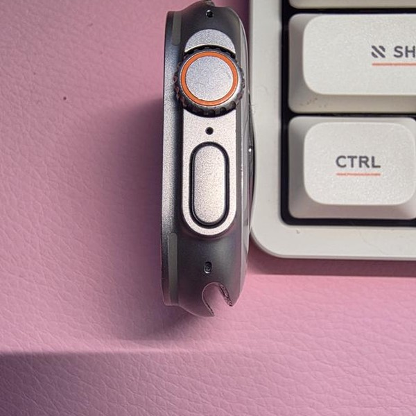 Apple Watch Ultra 2 49mm - Verizon, Natural, A2986