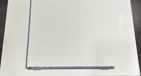 Good
													MacBook Air 2024 (M3) - 13" - Apple M3, Midnight, 256 GB, 8 GB, 8-core GPU, photo 1 of 11