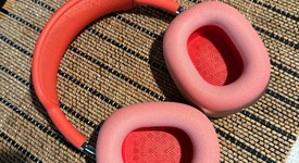 Used
													Apple AirPods Max - Pink, photo 5 of 5