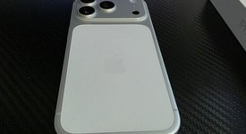 Mint
													Apple iPhone 17 Pro - Unlocked, Silver, 256 GB, A3256, photo 3 of 7