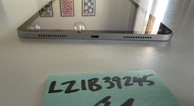 Mint
													Apple iPad 10th Gen - Wi-Fi, Silver, 256 GB, A2696, photo 3 of 8