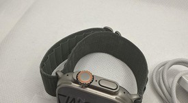 Good
													Apple Watch Ultra 49mm - Unlocked, Titanium, A2622, photo 2 of 5