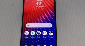 Good
													Moto Z4 - Verizon, Gray, 128 GB, 4 GB, photo 4 of 13