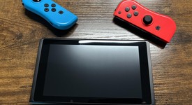 Good
													Nintendo Switch - Red & Blue, 32 GB, photo 5 of 22