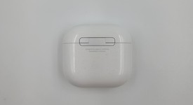 Used
													Apple AirPods 4th Gen - Active Noise Cancellation, photo 5 of 6