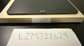 Mint
													Apple iPad Pro 13" (M4) 2024 - Unlocked, Black, 256 GB, 8 GB, A2926, Standard Glass, photo 3 of 8