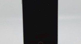 Good
													Apple iPhone SE 2nd Gen 2020 - Unlocked, White, 64 GB, A2275, photo 2 of 8