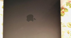 Mint
													MacBook Pro 2016 (With Touch Bar) - 15" - Gray, 256 GB, 16 GB, photo 2 of 14