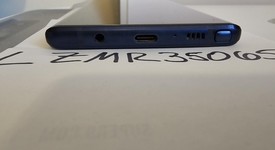 Good
													Samsung Galaxy Note 9 - AT&T, Blue, 128 GB, 6 GB, SM-N960U, photo 4 of 11