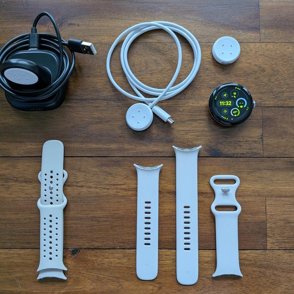 Google Pixel Watch 3 - Unlocked, Silver, 45mm, LTE