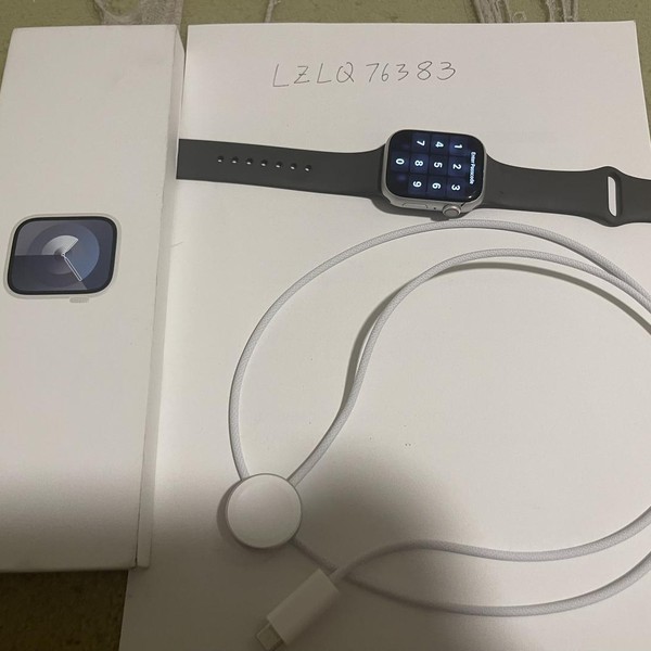 Apple Watch Series 9 45mm - Unlocked, Silver, A2984 - Cellular, Aluminum