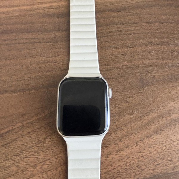 Apple Watch SE (2nd Gen) 44mm - Silver, A2723 - GPS, Aluminum