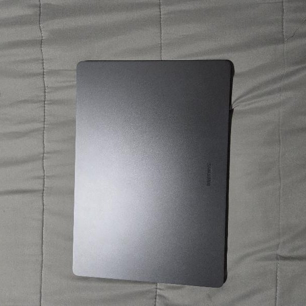 Samsung Galaxy Book6 Ultra - 1 TB, Gray, 32 GB, Intel Core Ultra X7