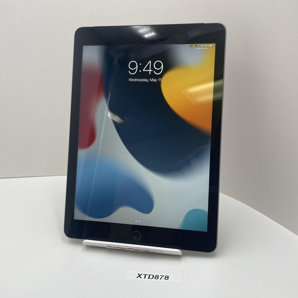 Apple iPad 5th Gen - Wi-Fi, 32 GB, Gray, A1822