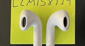 Used
													Apple AirPods 4th Gen - Active Noise Cancellation, photo 4 of 5