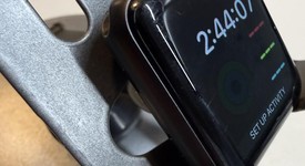 Fair
													Apple Watch Series 3 38mm - Unlocked, Gray, A1860, Aluminum, photo 3 of 7