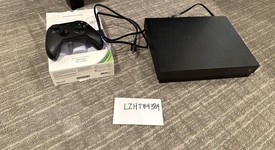 Good
													Xbox One X (2017) - Black, Standard, photo 2 of 4