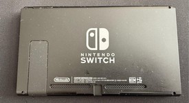 Good
													Nintendo Switch - Red & Blue, 32 GB, photo 4 of 13