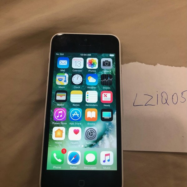 Apple iPhone 5C - Unlocked, 16 GB, White, A1532, GSM
