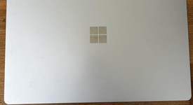 Good
													Microsoft Surface Laptop 3 - I5, Platinum, 128 GB, 8 GB, 13.5", photo 1 of 5