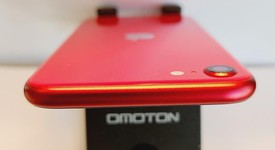 Mint
													Apple iPhone SE 2nd Gen 2020 - Unlocked, Red, 64 GB, A2275, photo 2 of 6