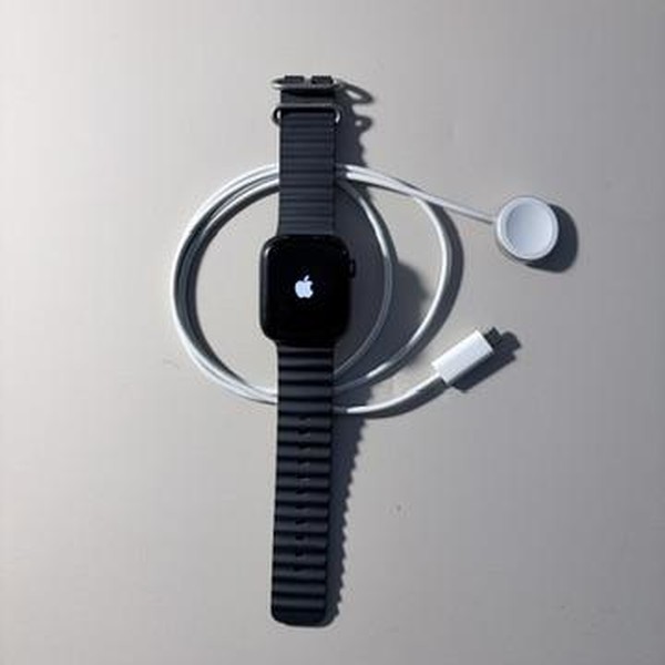Apple Watch Series 8 45mm - Midnight, A2771 - GPS, Aluminum