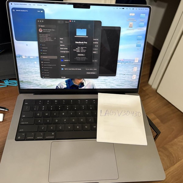 MacBook Pro 2021 - 14 inch - 512 GB, Gray, 16 GB, Apple M1 Pro 8-core