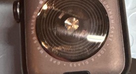 Good
													Apple Watch SE 2nd Gen 40mm - Midnight, A2722 - GPS, Aluminum, photo 4 of 36