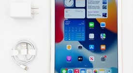 Good
													Apple iPad Air 2 - Unlocked, Gold, 64 GB, photo 1 of 1