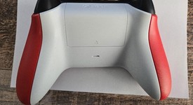 Good
													Xbox Wireless Controller (2020) - Red, photo 2 of 3