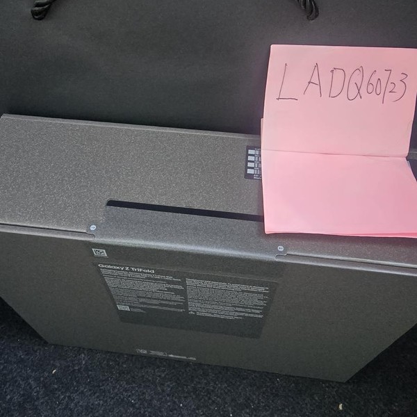 Galaxy Z Trifold - Unlocked, 512 GB, Crafted Black, 16 GB, SM-F968U1