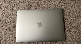 Fair
													MacBook Pro 2017 (No Touch Bar) - 13" - I5, Silver, 256 GB, 8 GB, photo 3 of 11
