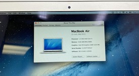 Fair
													MacBook Air 2013 - 13" - Silver, 128 GB, 4 GB, photo 2 of 10