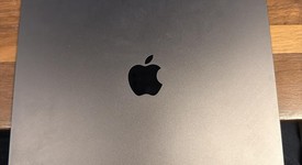 Good
													Apple iPad Pro 12.9" 6th Gen 2022 - Wi-Fi, Gray, 128 GB, photo 2 of 4