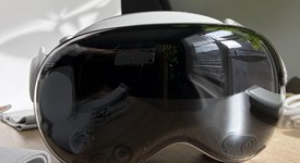 Mint
													Apple Vision Pro - 256 GB, photo 5 of 10