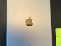 Apple iPad Pro 9.7"