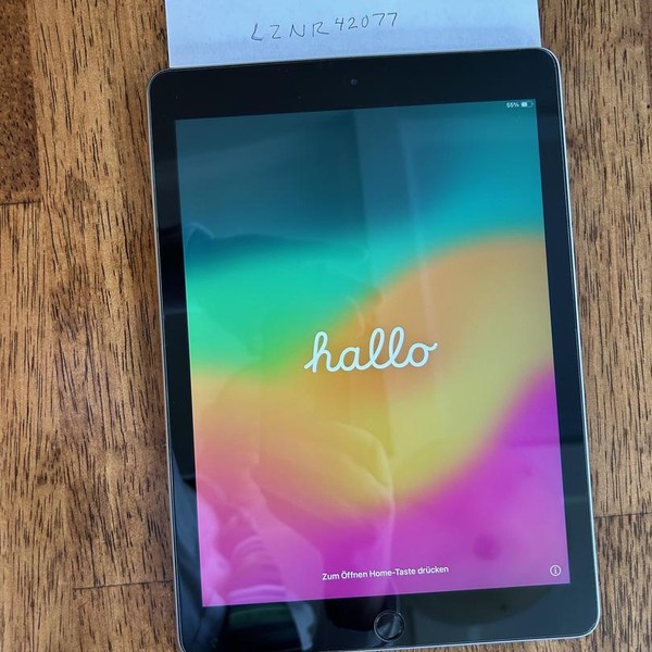 Apple iPad 6th Gen - Wi-Fi, 128 GB, Gray, A1893