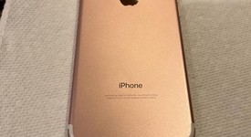 Good
													Apple iPhone 7 - Unlocked, Rose Gold, 128 GB, A1778, GSM, photo 3 of 4