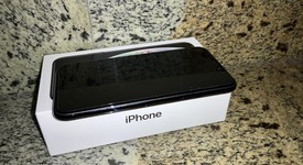 Mint
													Apple iPhone Xs - Unlocked, Gray, 256 GB, A1920, photo 4 of 12