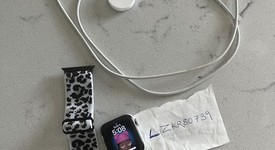 Mint
													Apple Watch Series 5 40mm - Unlocked, Silver, A2094 Cellular, Aluminum, photo 1 of 7