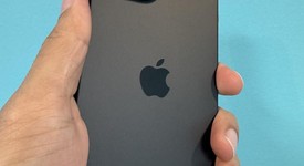 Mint
													Apple iPhone 15 - Unlocked, Black, 128 GB, A2846, photo 2 of 7