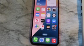Fair
													Apple iPhone 14 - Unlocked, Red, 128 GB, A2649, photo 1 of 6