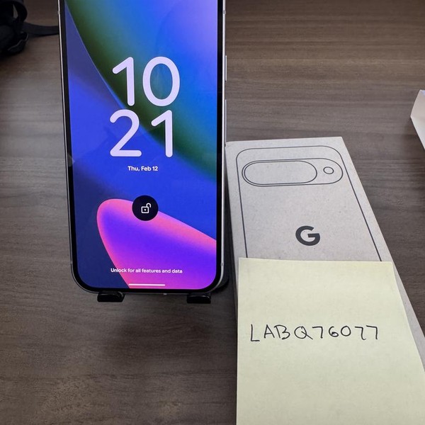 Google Pixel 10 - Unlocked, 128 GB, Frost, GLBW0