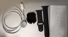 Good
													Apple Watch Series 7 45mm - Verizon, Midnight, A2477 - Cellular, Aluminum, photo 2 of 5