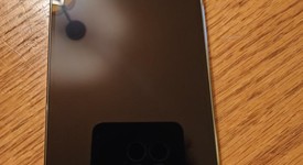 Good
													Google Pixel 9 Pro - Unlocked, Hazel, 256 GB, 16 GB, GR83Y, photo 2 of 7