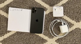 Mint
													Apple iPhone 11 Pro Max - Unlocked, Gray, 64 GB, A2161, photo 2 of 6