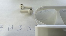 Used
													Apple AirPods 2nd Gen - Wireless Case, photo 4 of 4