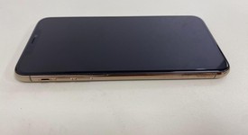 Good
													Apple iPhone 11 Pro Max - Unlocked, Gold, 256 GB, A2161, photo 4 of 5