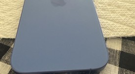 Mint
													Apple iPhone 16 - Unlocked, Ultramarine, 256 GB, A3081, photo 5 of 9